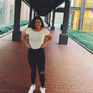 Meet your Posher, Kaylee